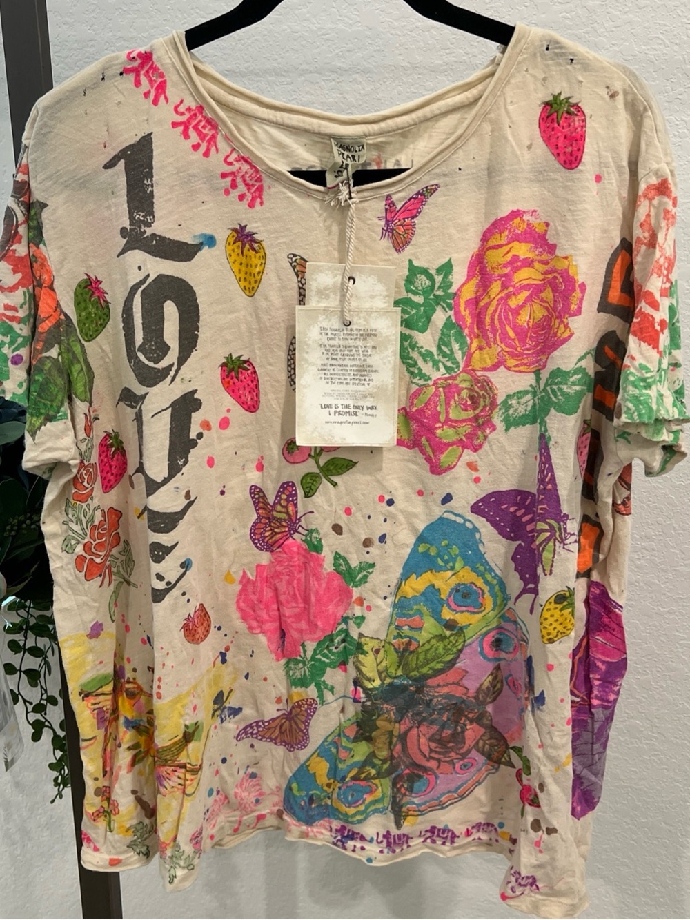 Magnolia Pearl Cream Tee love paradise